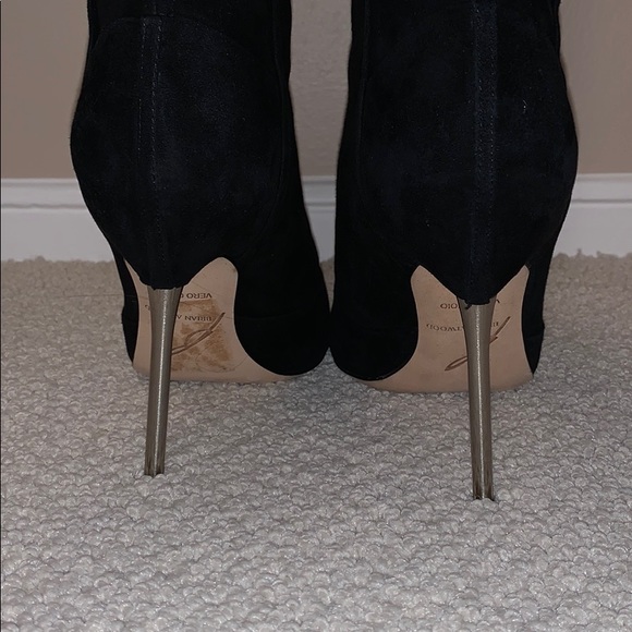 ⭐️HOST PICK!⭐️ Brian Atwood Savana Over the Knee Suede Stiletto Boots 9 Black - Picture 6 of 8